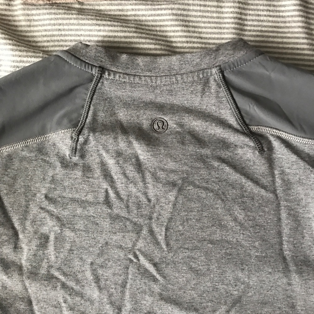 Men’s lululemon sweater